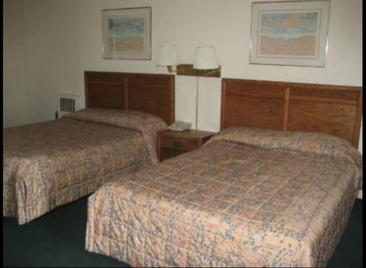 Arbor Inn Motor Lodge Wrentham Esterno foto